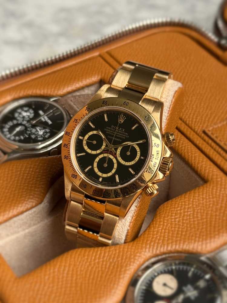 Wrist shot image for Rolex Daytona "Floating" 16520 Black 1988 with original box