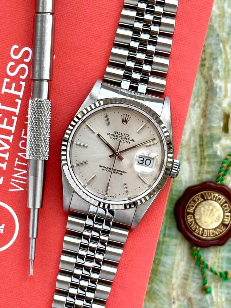 Featured image for Rolex Datejust 16234 Silver 1993 with original box and papers 2