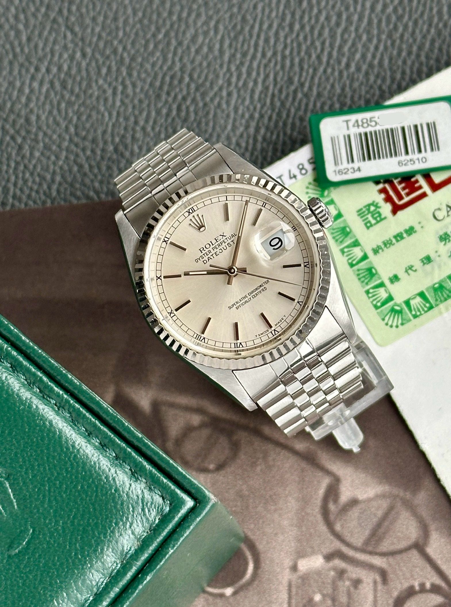 Rolex Datejust 16234 Silver 1996 with original box and papers 2