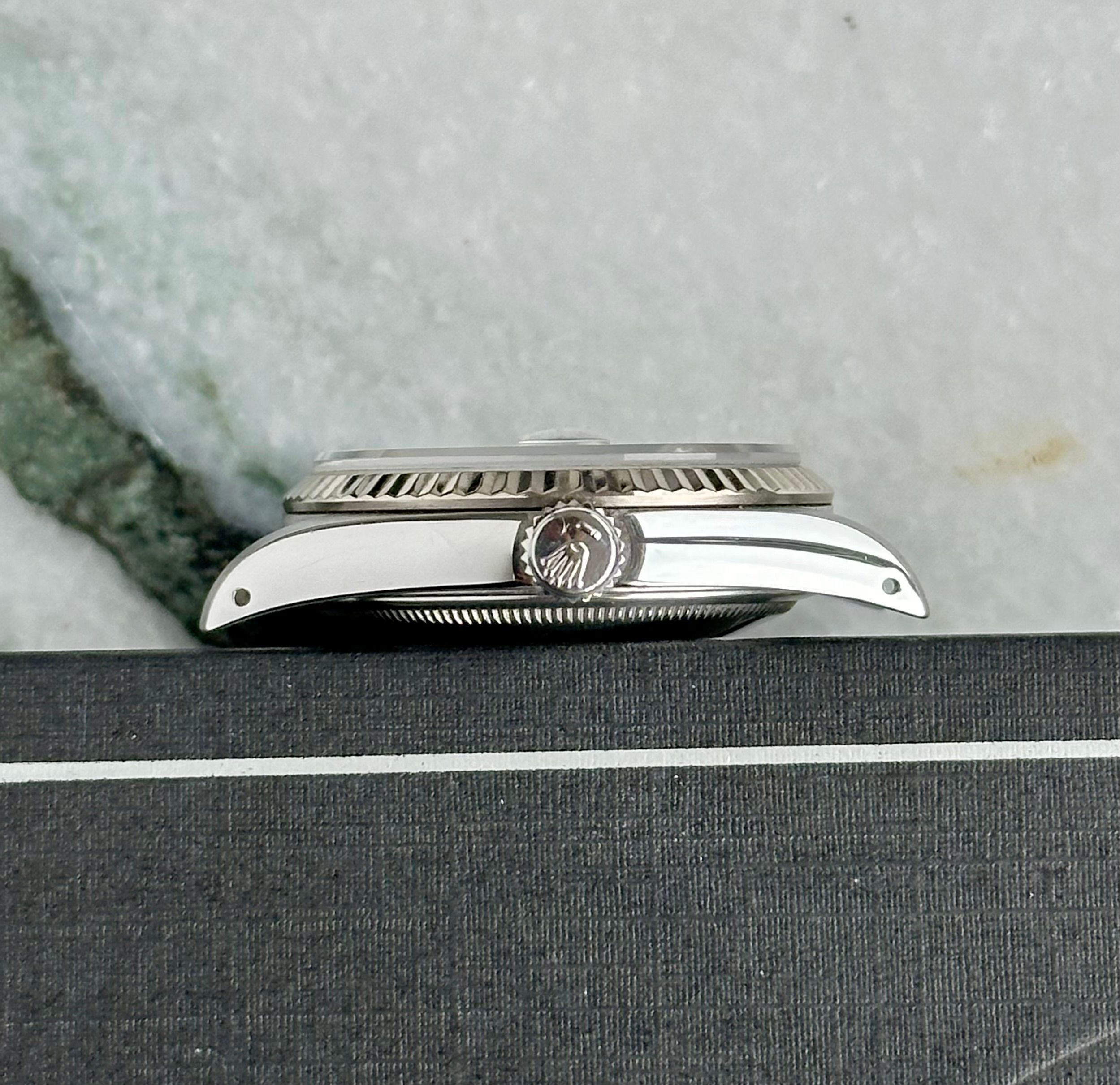 Rolex Datejust 16234 Blue 1991 with original box and papers 5