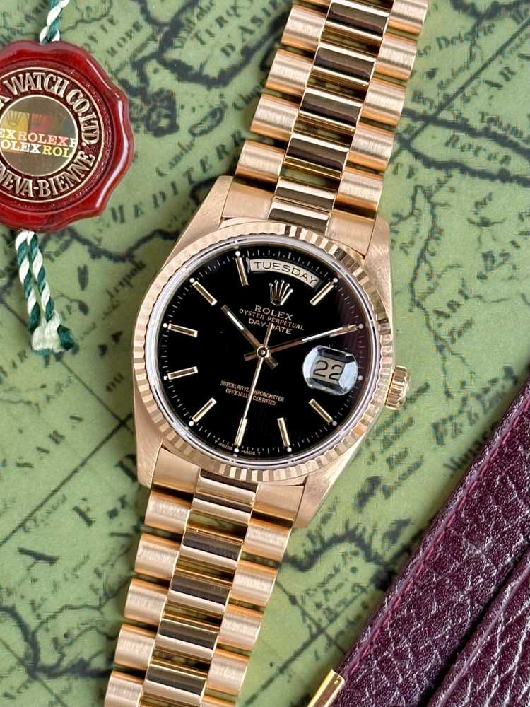 Featured image for Rolex Day-Date "Tapestry" 18238 Black 1991 with original box and papers