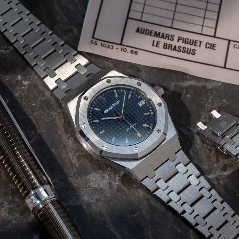 Image for Audemars Piguet Royal Oak "Blue/Gray dial" 14790ST Blue 2002 with original box and papers