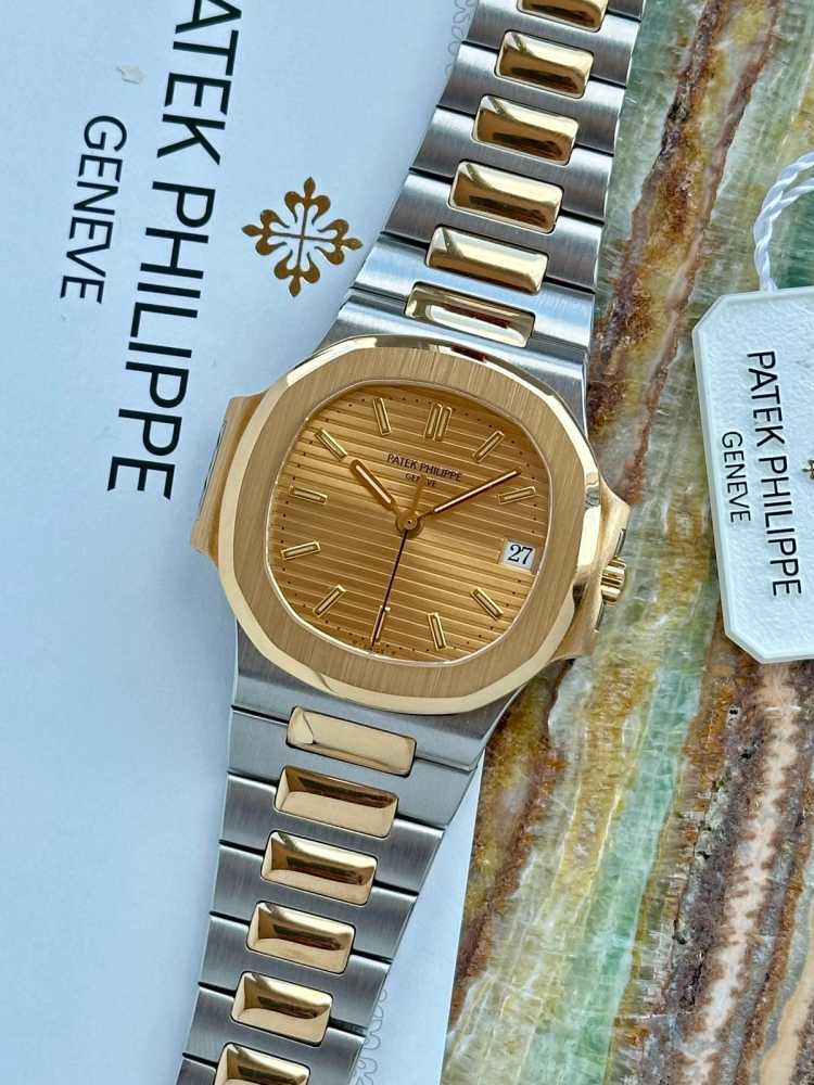 Featured image for Patek Philippe Nautilus 2-tone 3800 Gold 1994 with original box and papers