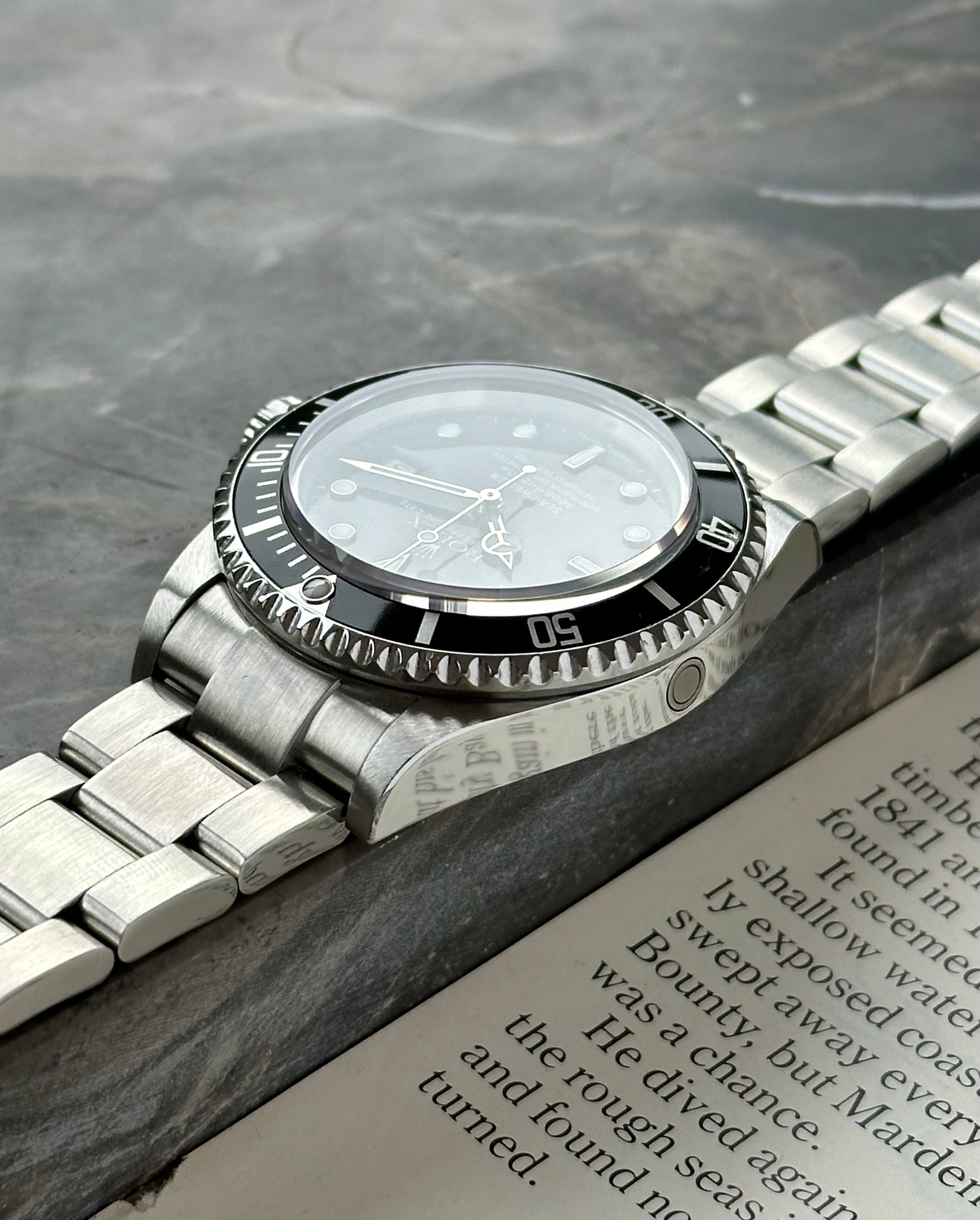 Rolex Sea-Dweller 16600 T Black 2004