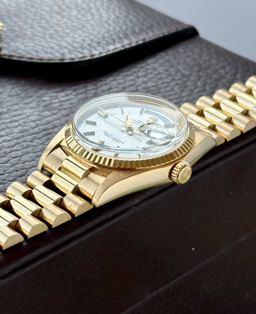 Image for Rolex Day-Date "Linen" 1803 Silver Linen 1972 with original box and papers