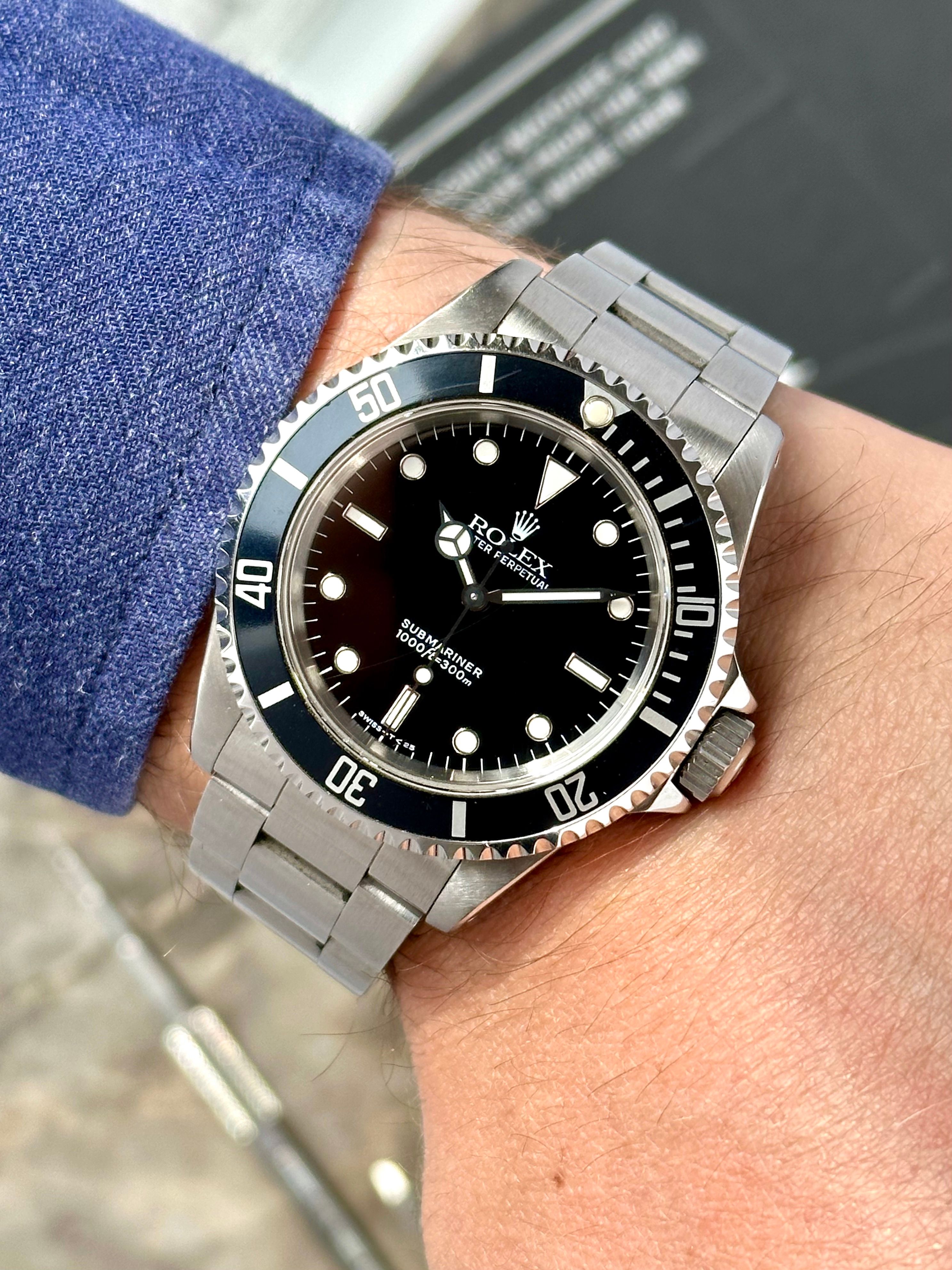 Rolex Submariner 14060 Black 1993 2