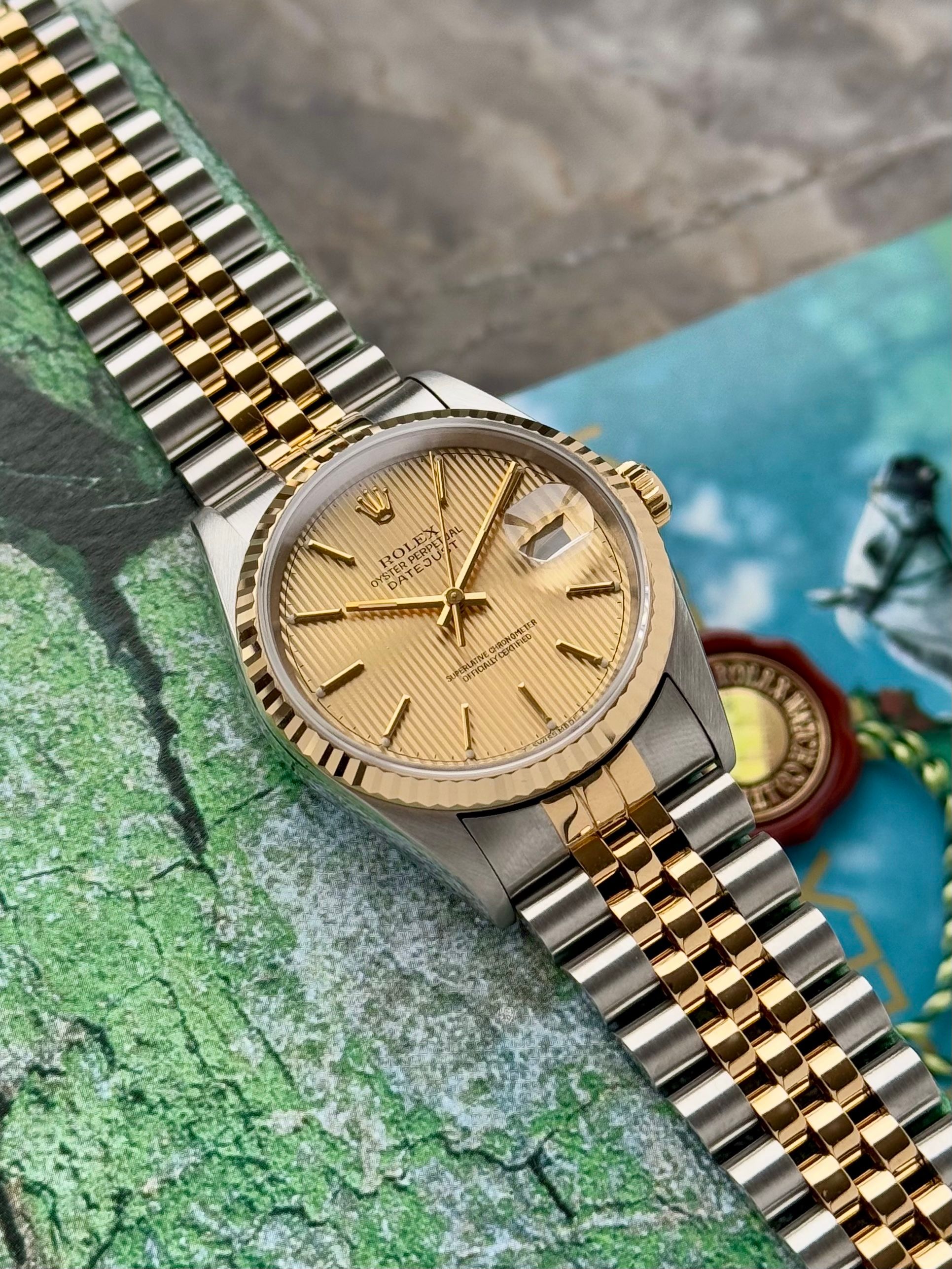 ROLEXディスプレイ Rolex Datejust 