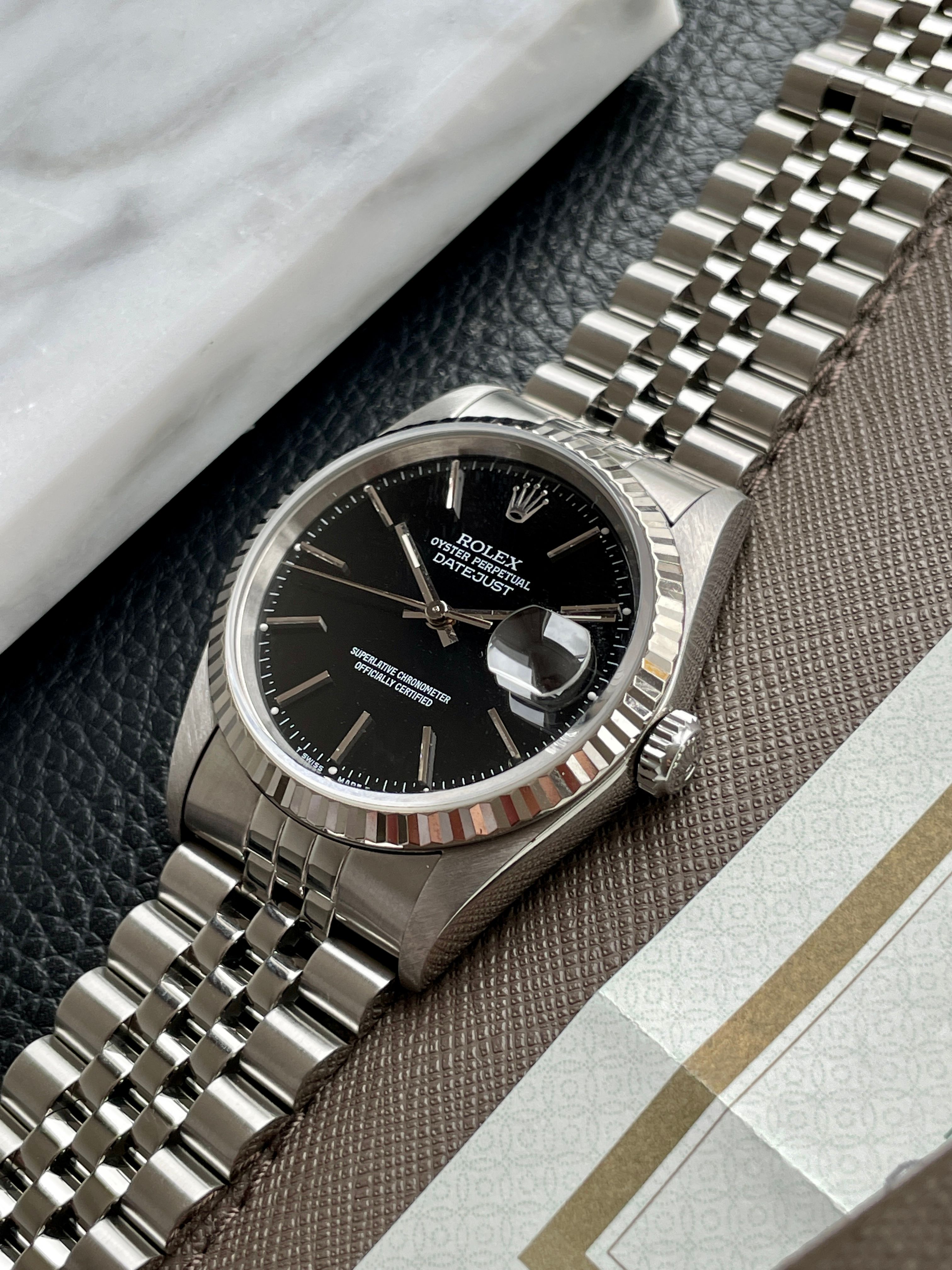 Rolex Datejust 36 16234 Black 1996 with original box and papers