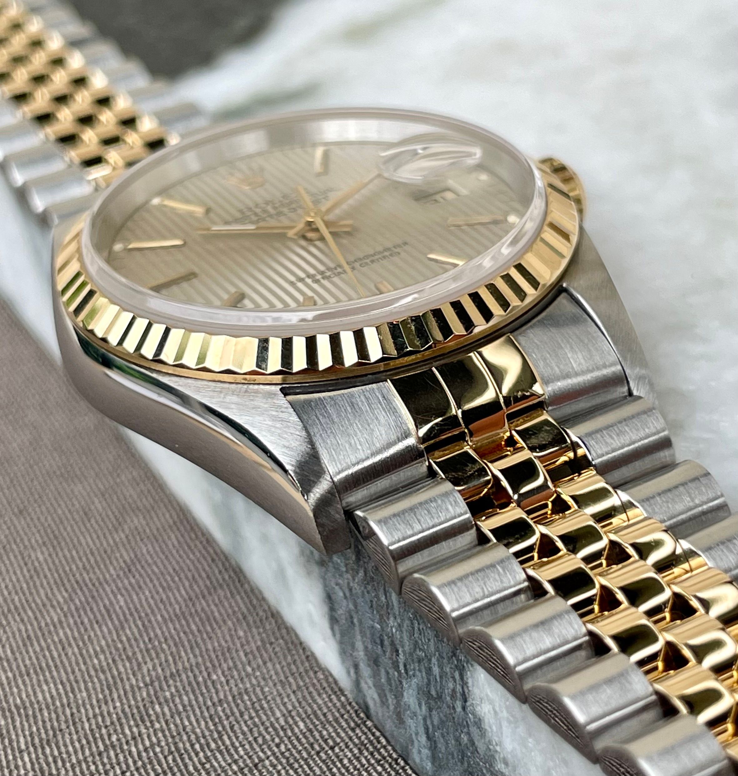 ルララン♪ページ　シルバー Rolex Datejust 