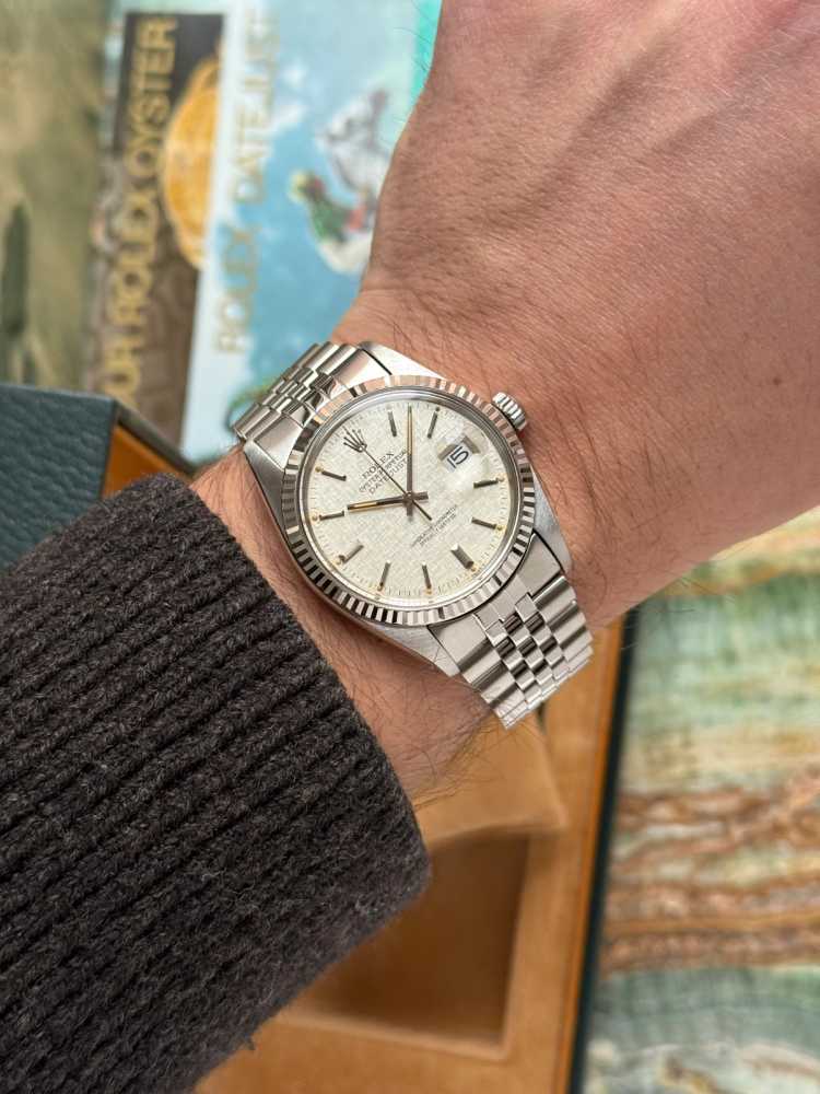 Wrist shot image for Rolex Datejust "Linen" 16014 Silver Linen 1986 with original box and papers 2