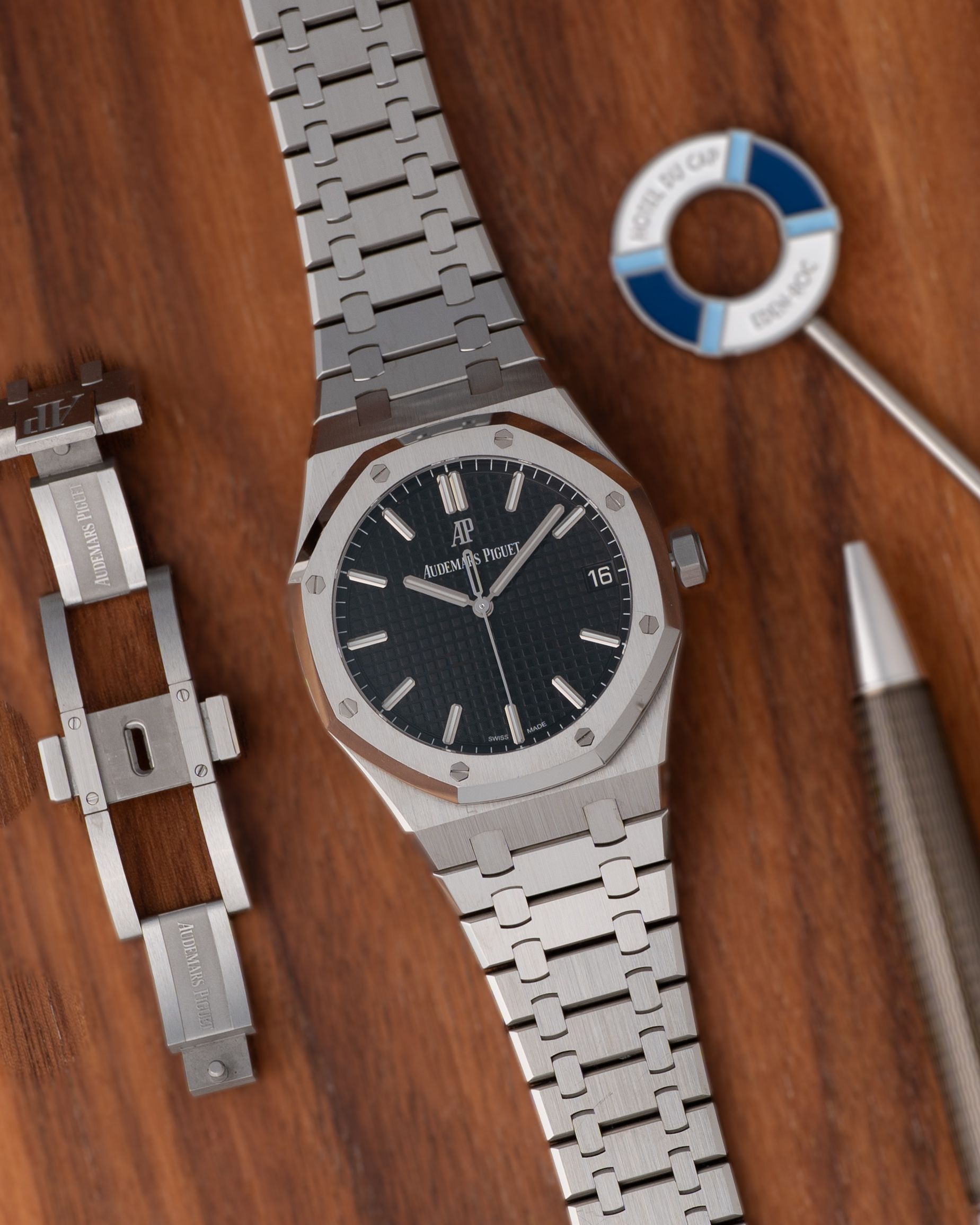 Audemars Piguet Royal Oak 15500ST Black 2022 with original box and
