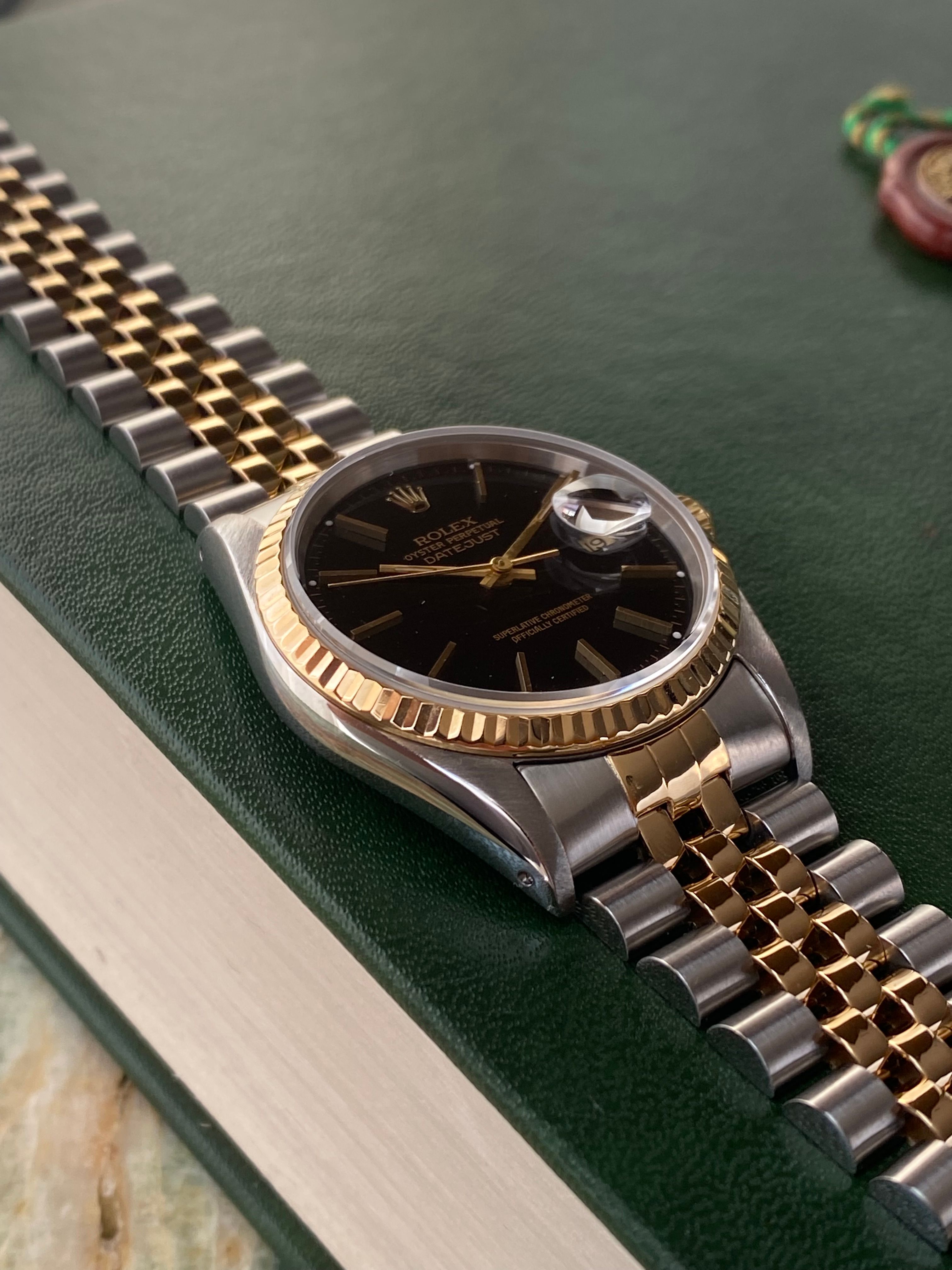 Rolex Datejust 16233 Black 1991 with original box and papers