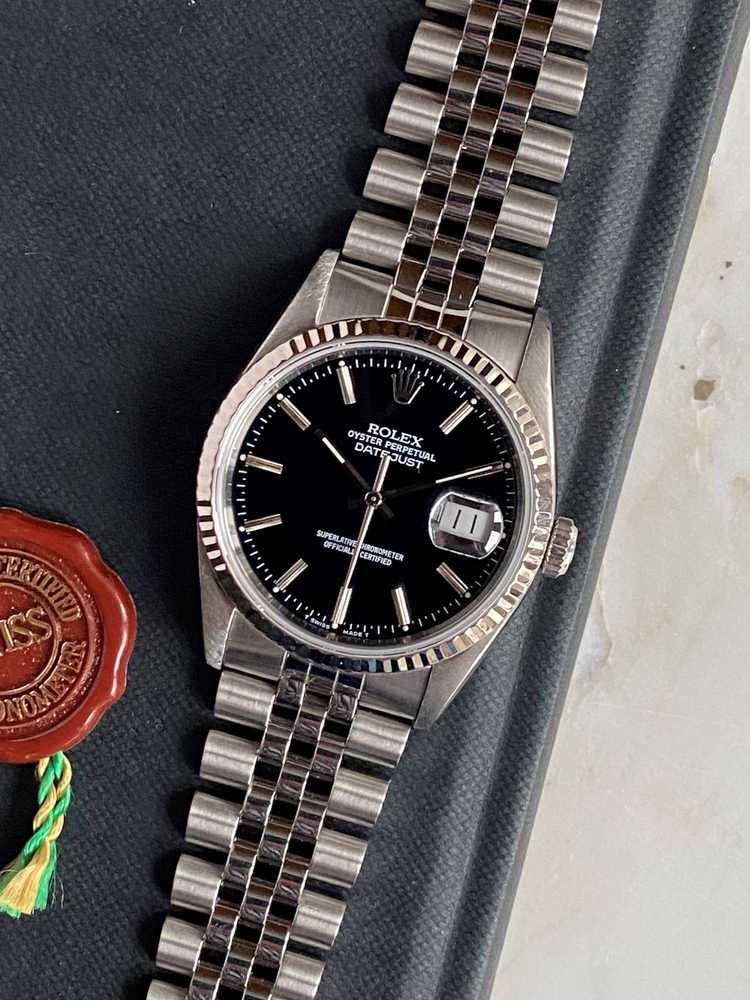 Featured image for Rolex Datejust 16234 Black 1993 with original box3