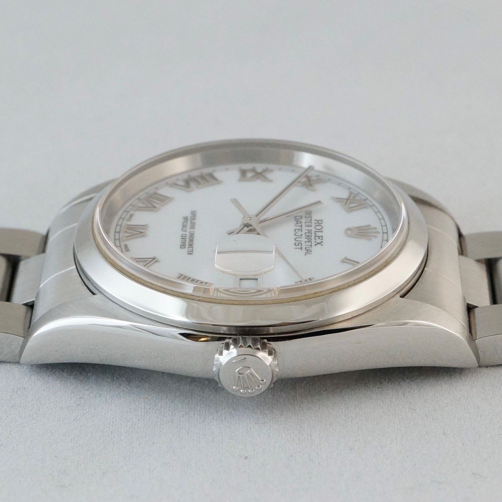 Rolex Datejust 16200 White 2002 with original box and papers