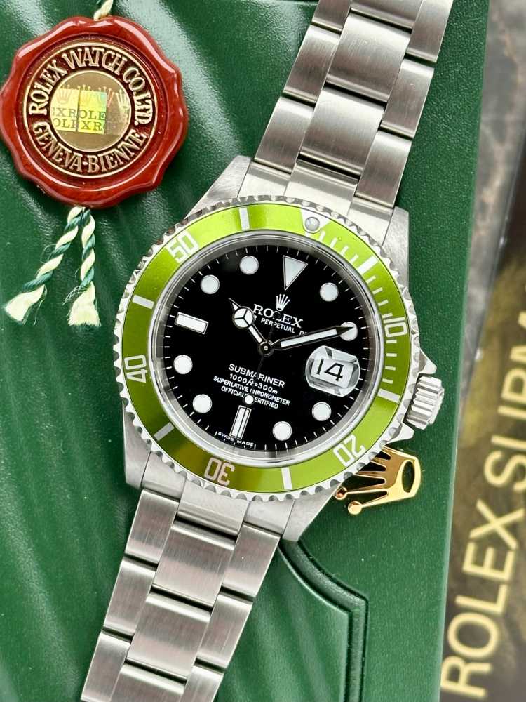 Featured image for Rolex Submariner "LV" 16610LV Black 2007 with original box and papers