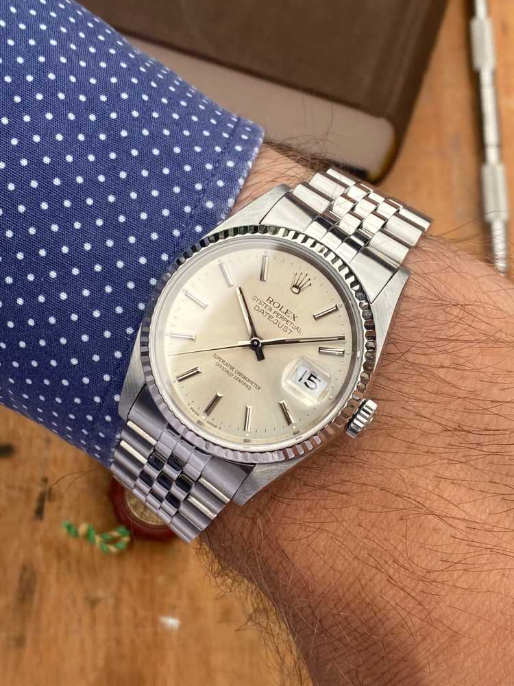 Wrist shot image for Rolex Datejust 16234 Silver 1991 with original box and papers6