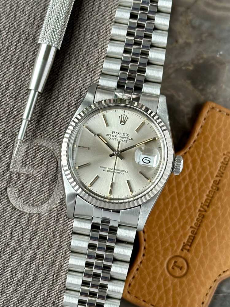 Featured image for Rolex Datejust 16014 Silver 1984 3