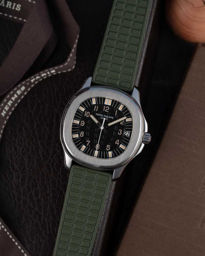 Featured image for Patek Philippe Aquanaut 5065 Black 2001 with original box and papers