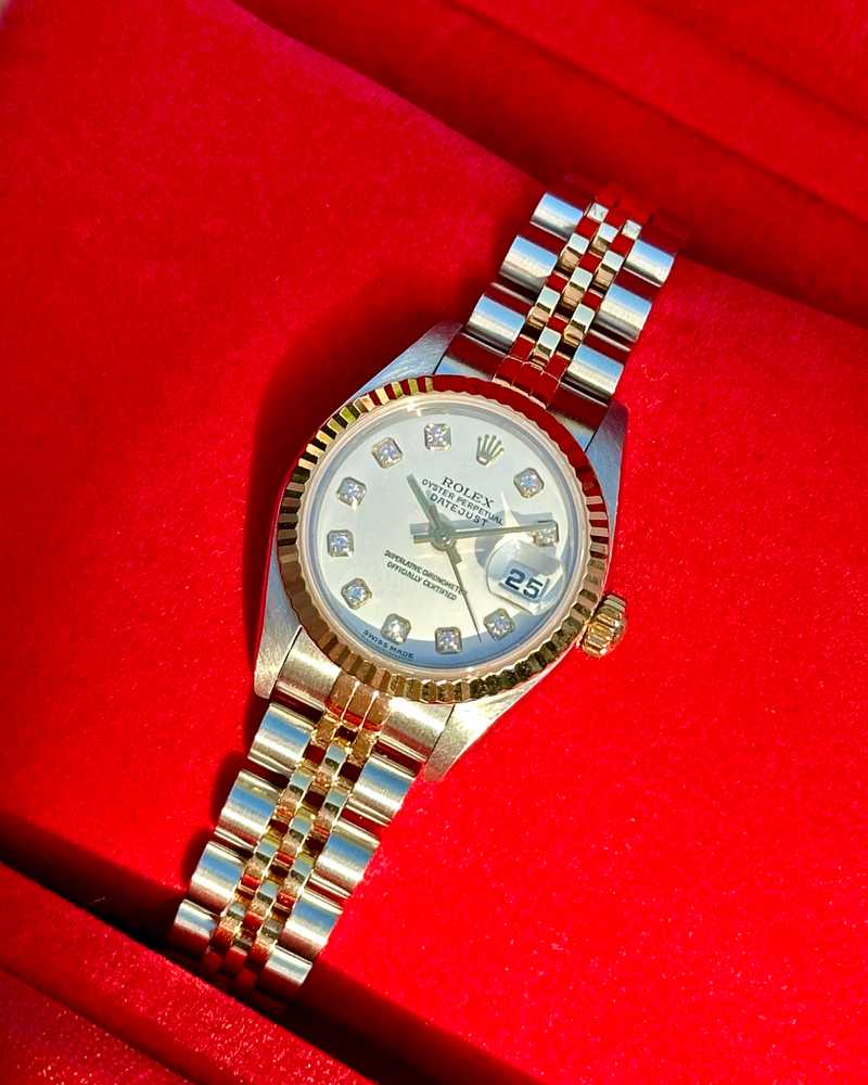 Wrist image for Rolex Lady-Datejust "Diamond" 79173G White 2002 with original box and papers