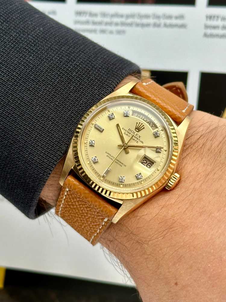 Image for Rolex Day-Date "Diamond" 1803 Gold 1971 