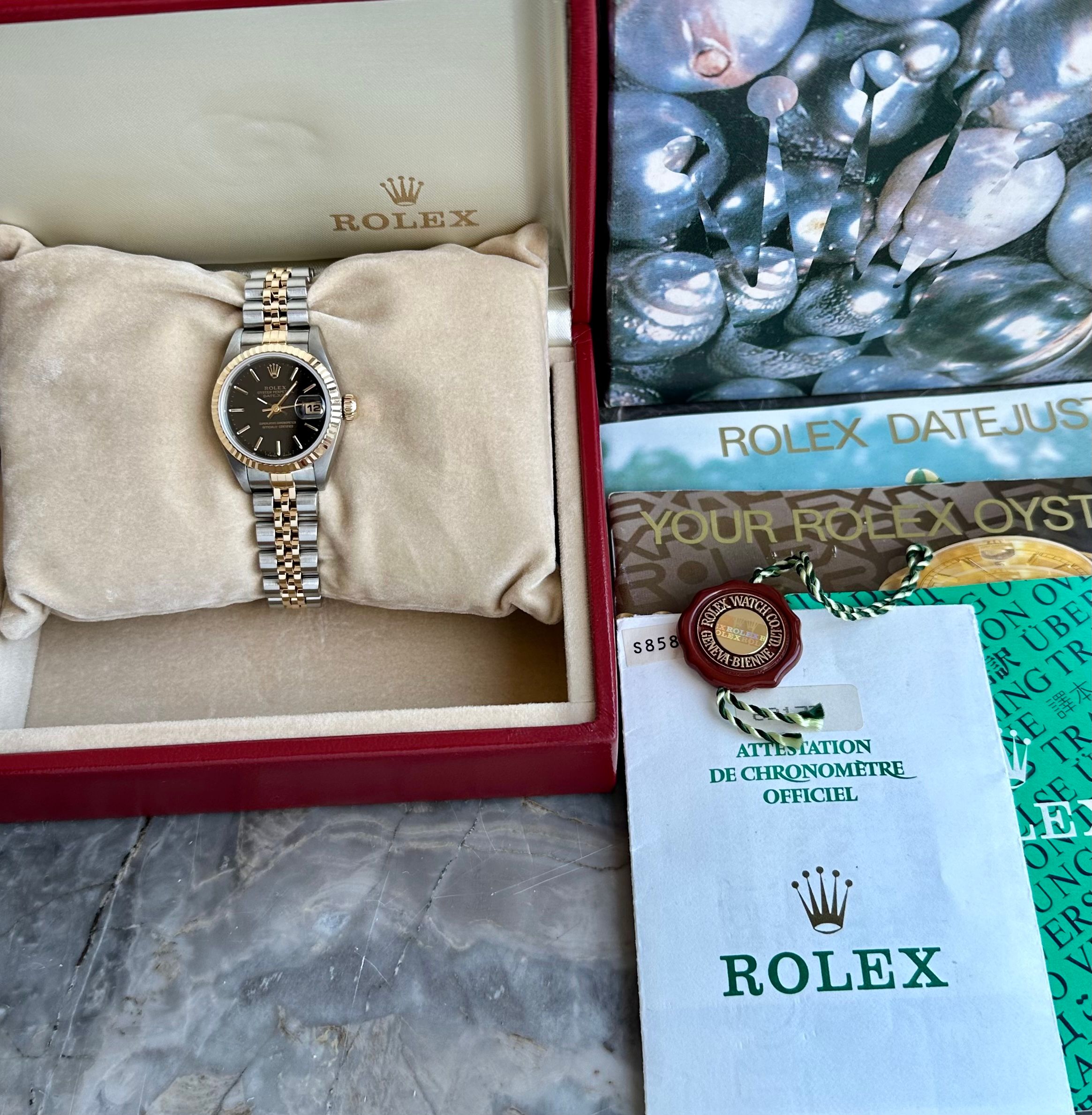 Rolex Lady-Datejust 69173 Black 1993 with original box and papers