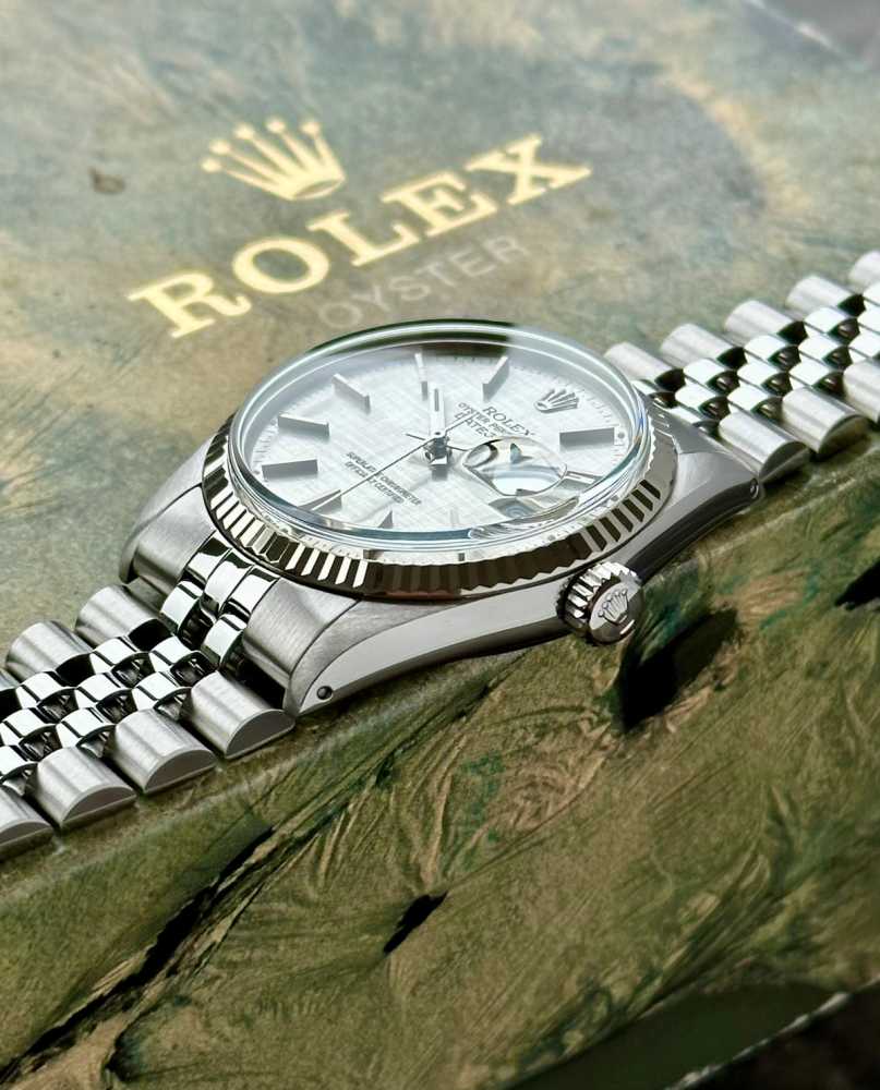 Image for Rolex Datejust "Linen" 16014 Silver Linen 1982 with original box and papers