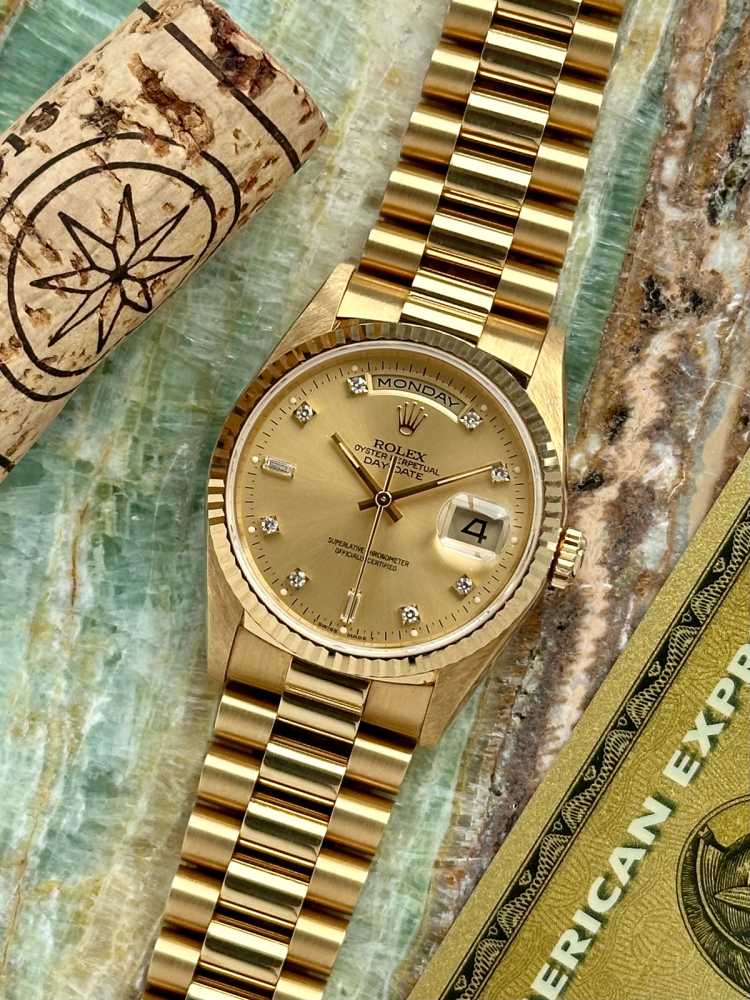 Featured image for Rolex Day Date "Diamond" 18238 Gold 1995 with original box