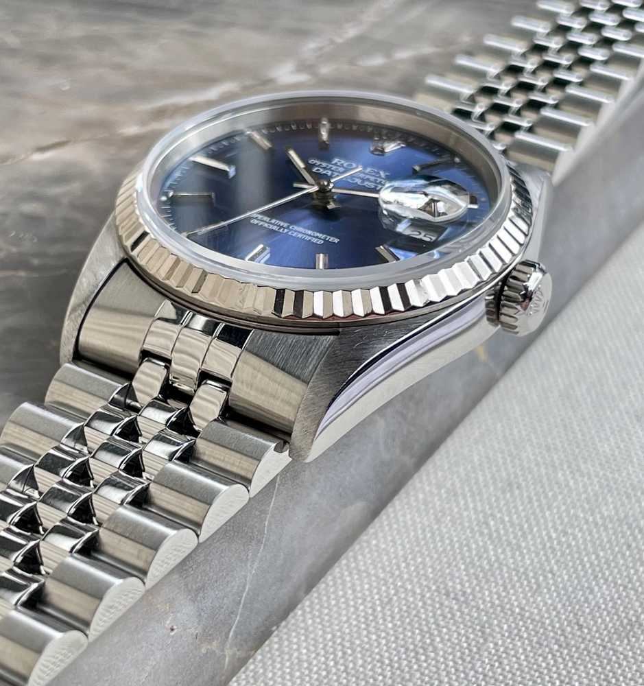 Detail image for Rolex Datejust 16234 Blue 1994 with original box and papers 2