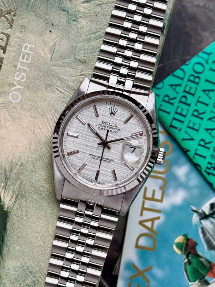 Featured image for Rolex Datejust "Linen" 16234 Silver Linen 1988 with original box and papers 2