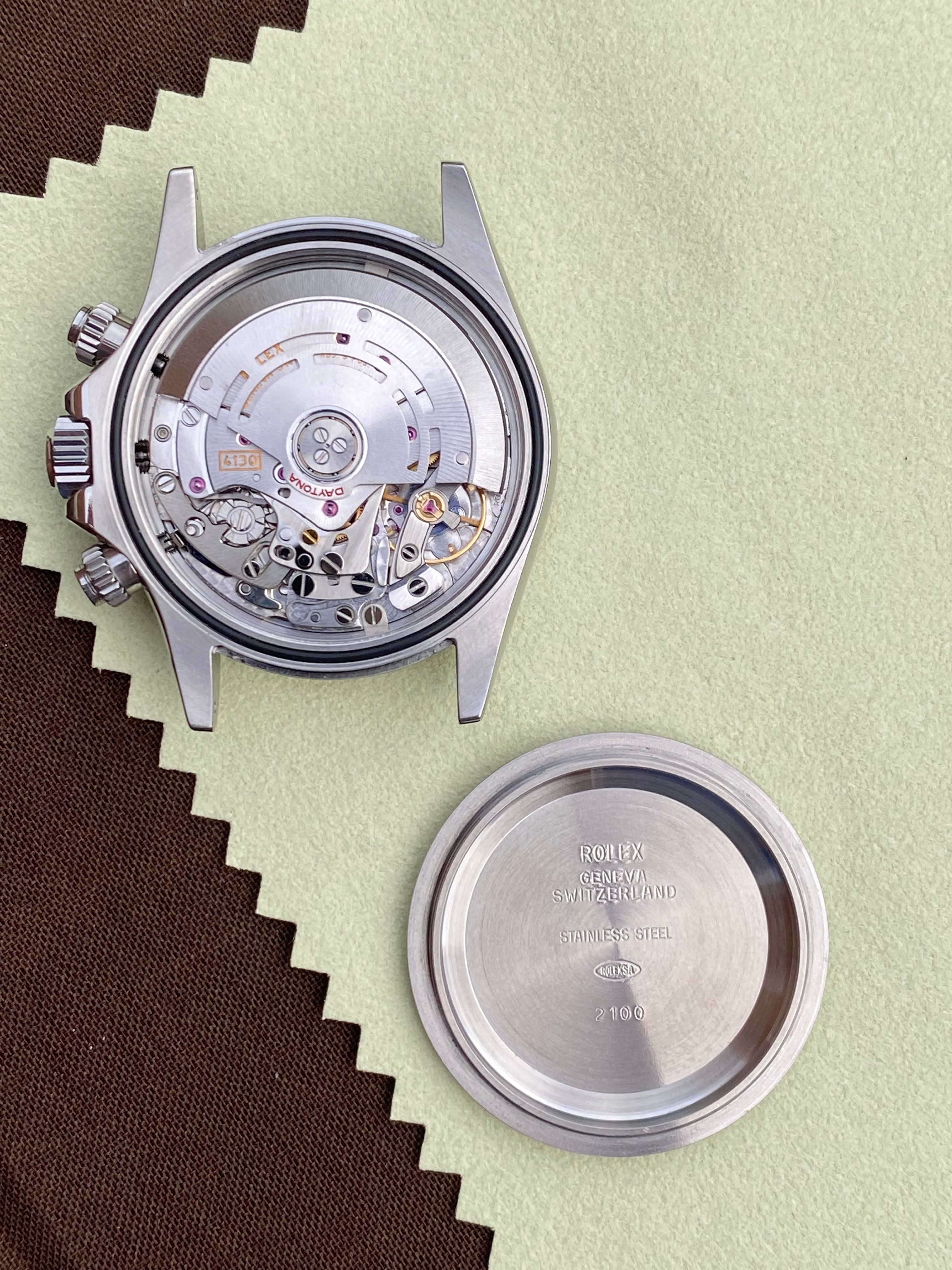【MADE IN USA】BRIEFING FL LIGHT PACK Rolex Cosmograph Daytona 116520 | Speedart Motorsports