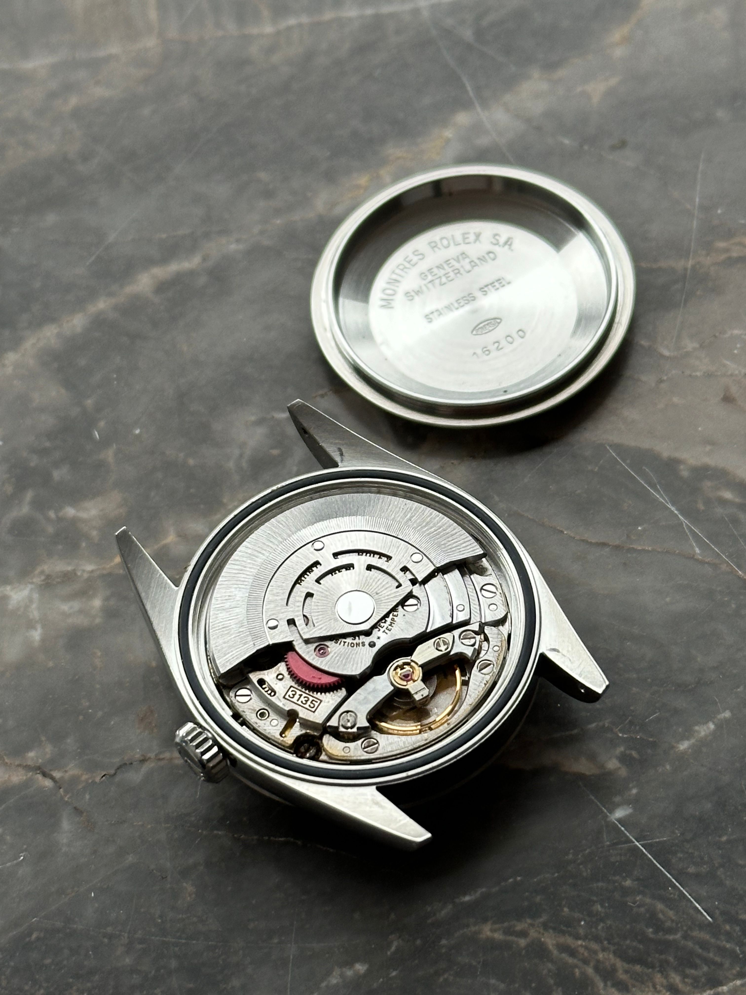 Rolex Datejust 16234 Silver 1996 with original box and papers 2