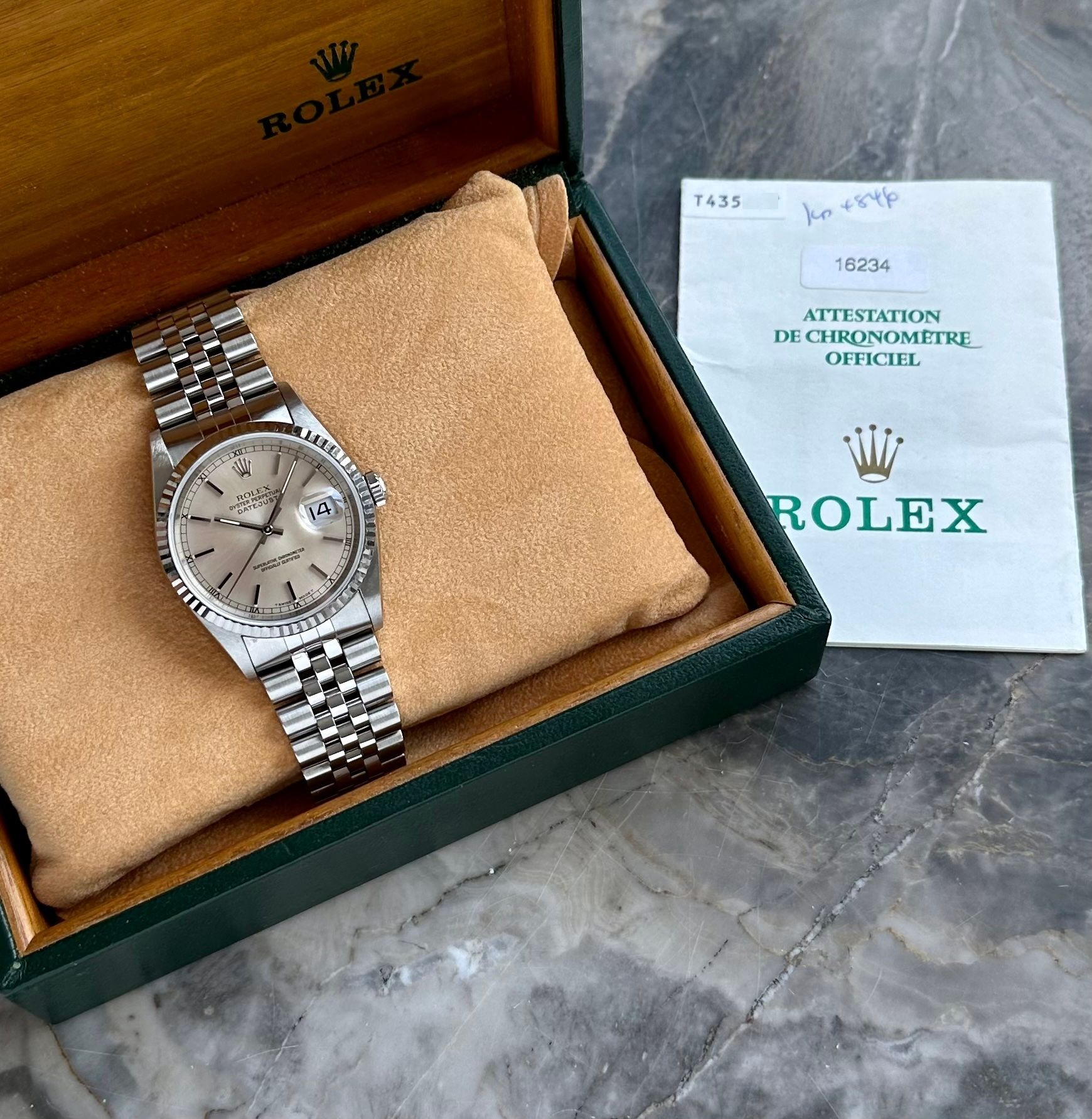 Rolex Datejust 16234 Silver 1996 with original box and papers 4