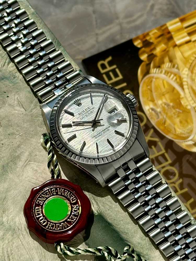 Image for Rolex Datejust "Linen" 16030 Silver Linen 1986 with original box and papers