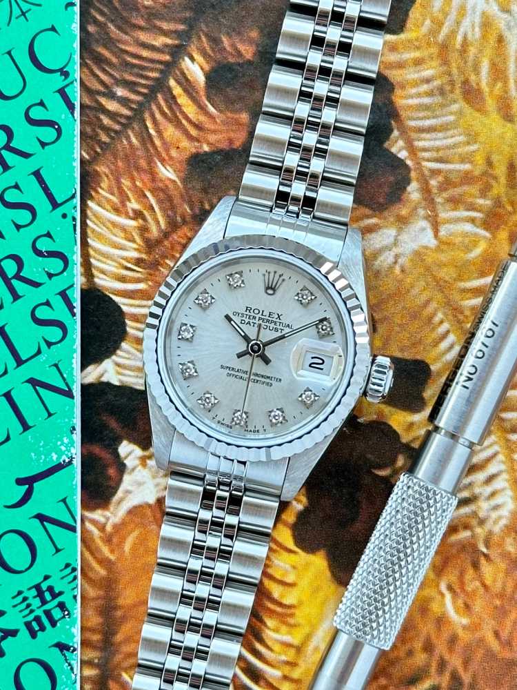 Featured image for Rolex Lady-Datejust "Diamond" 69174G Silver 1988 with original box and papers