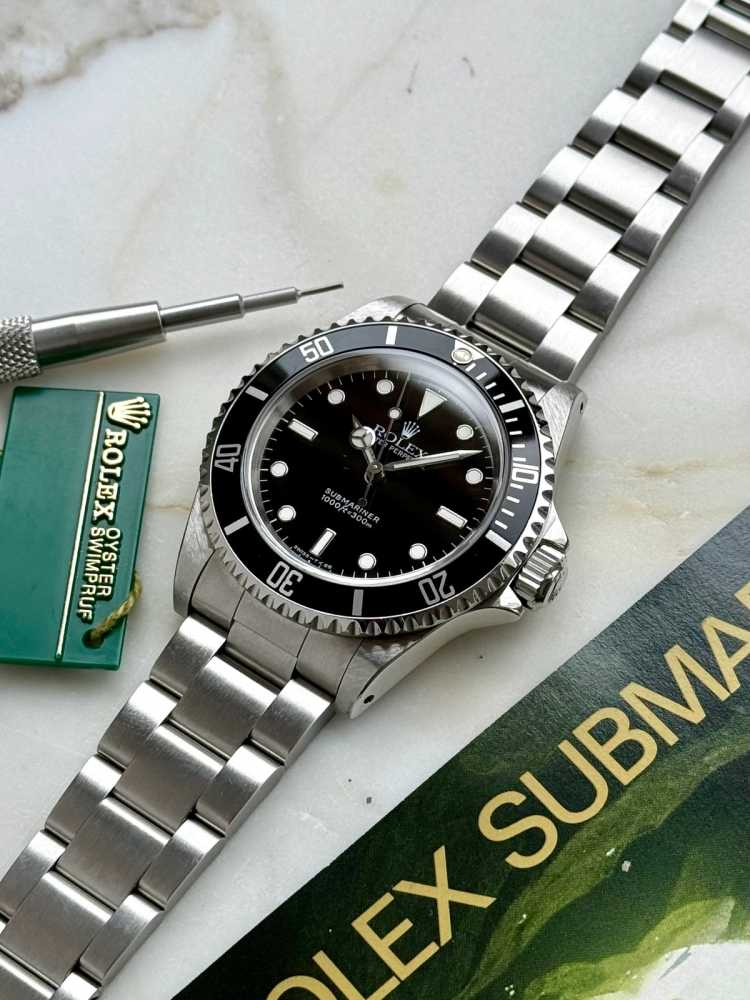 Image for Rolex Submariner 14060 Black 1993 with original box and papers 2