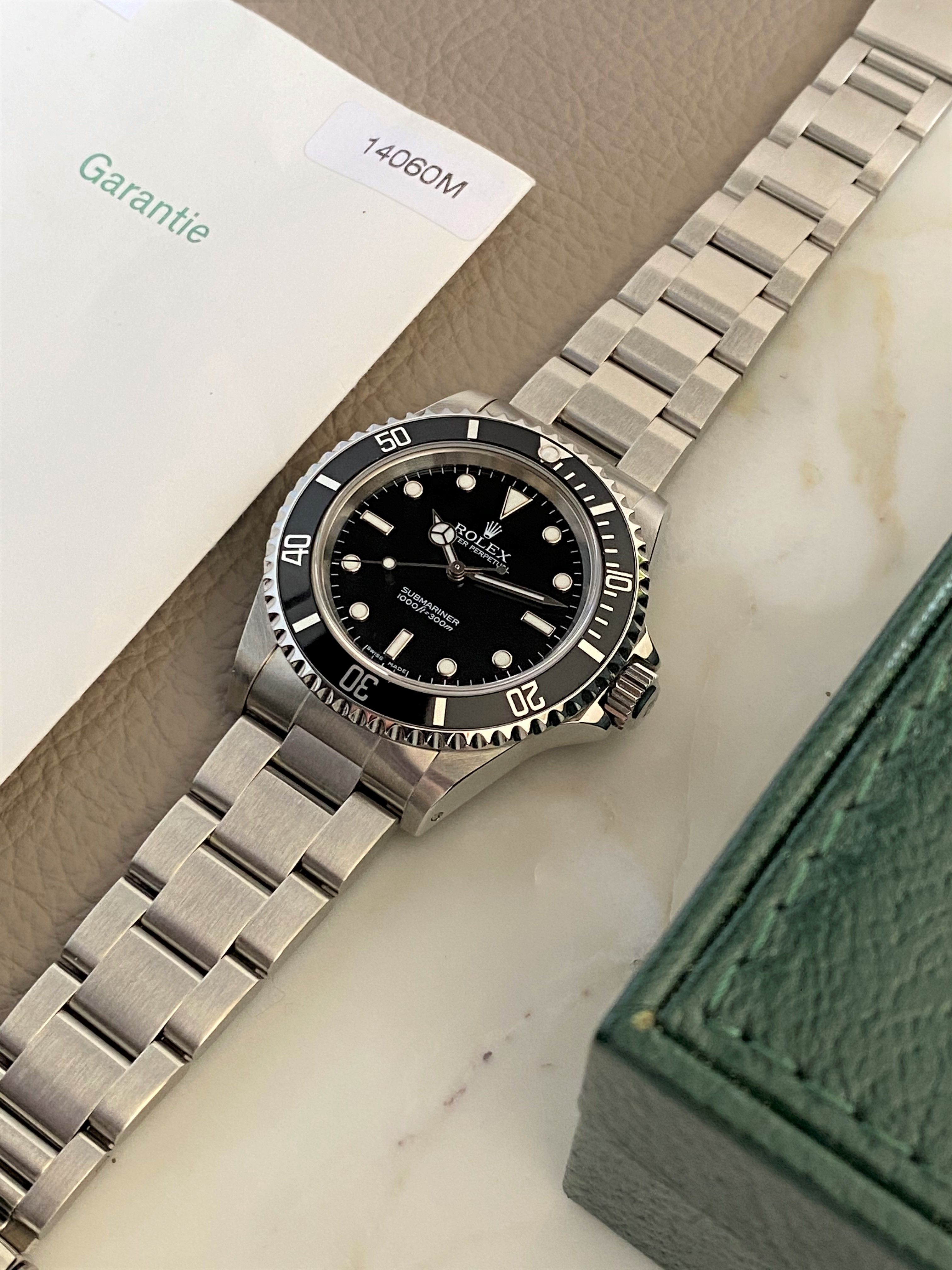 Rolex Submariner 14060M Black 2003 with 