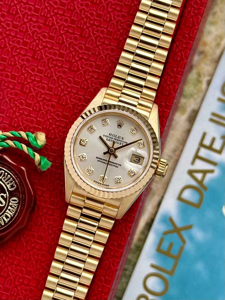 Featured image for Rolex Lady-Datejust "Diamond" 69178 Silver 1995 with original box and papers