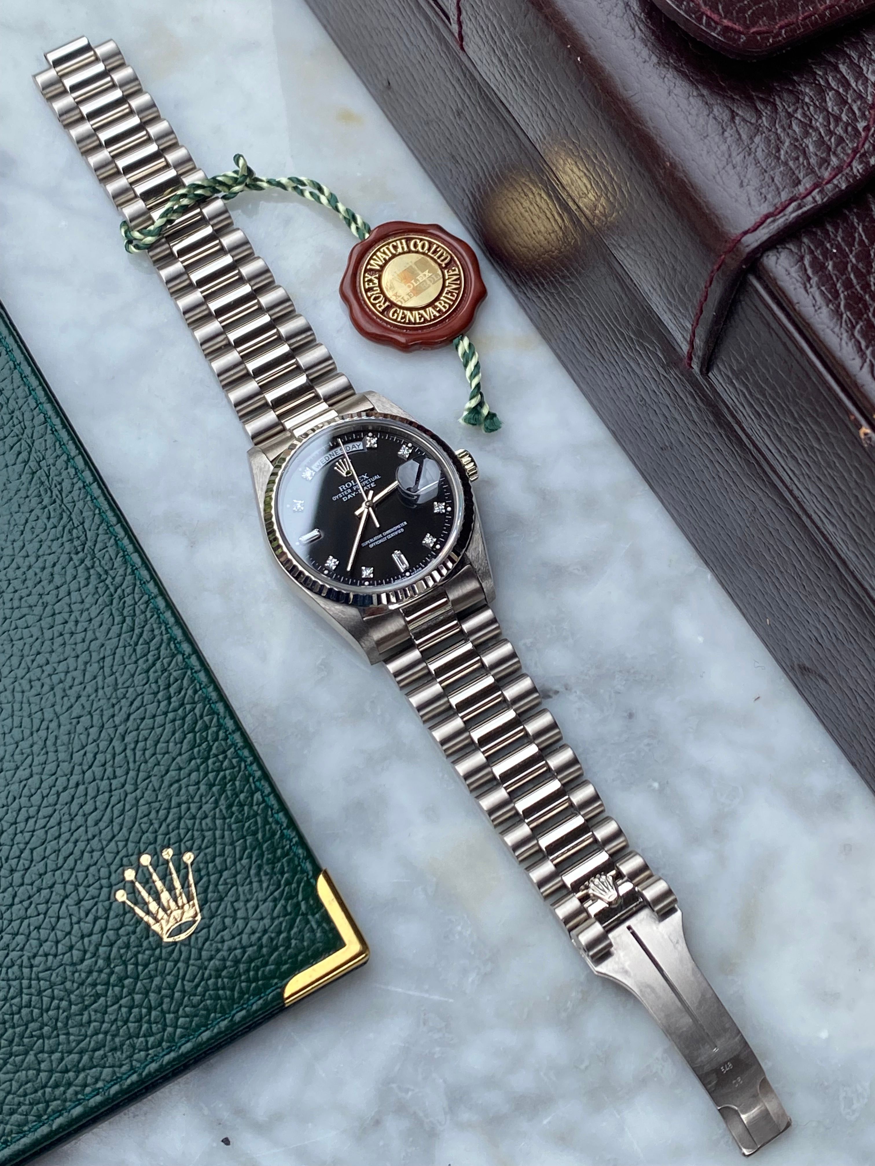 Rolex Day-Date Diamond 18239 Black 1990 with original box