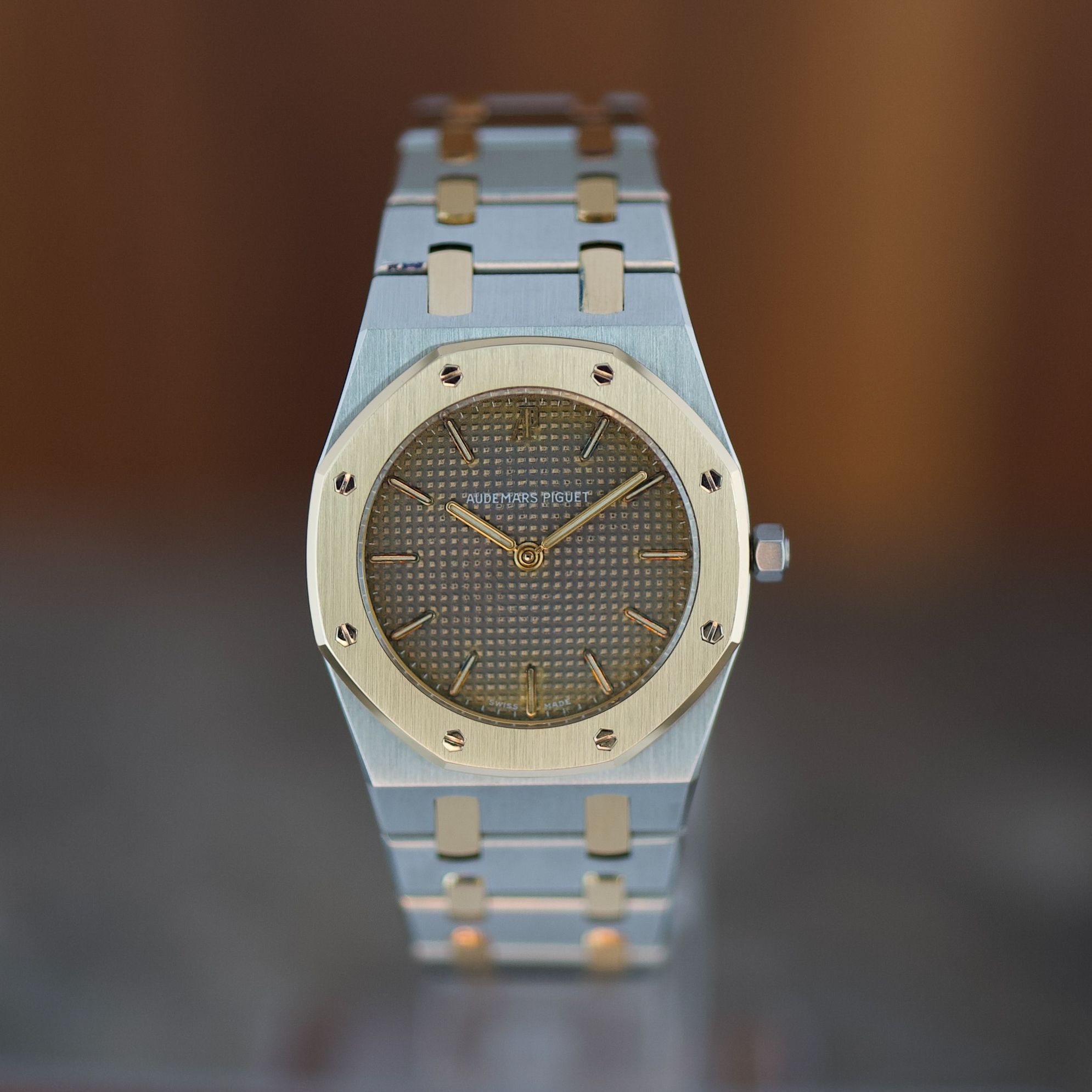 ロイアルオークAPタイプ Audemars Piguet Royal Oak – Analog:Shift