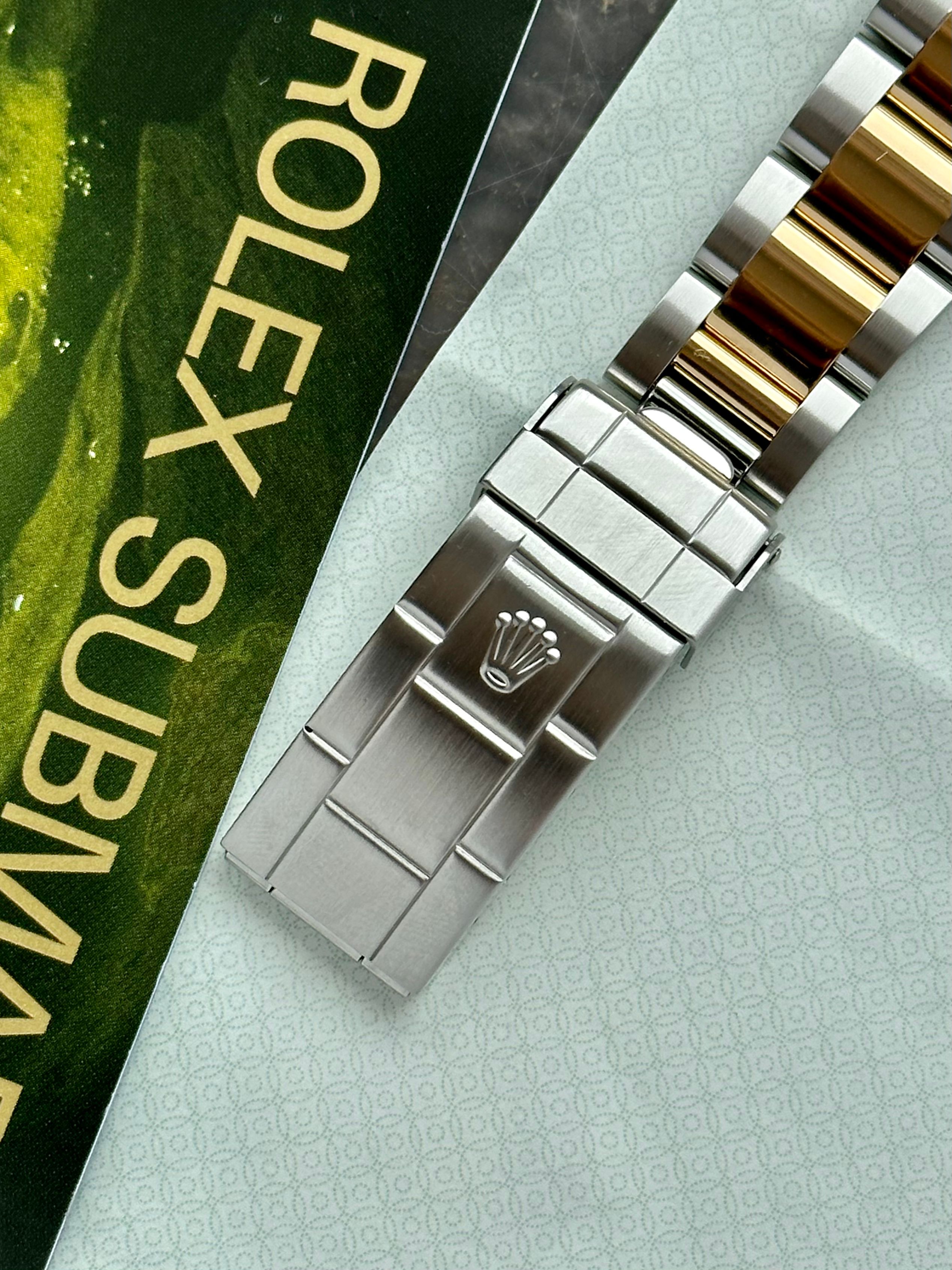 Rolex submariner details hot sale