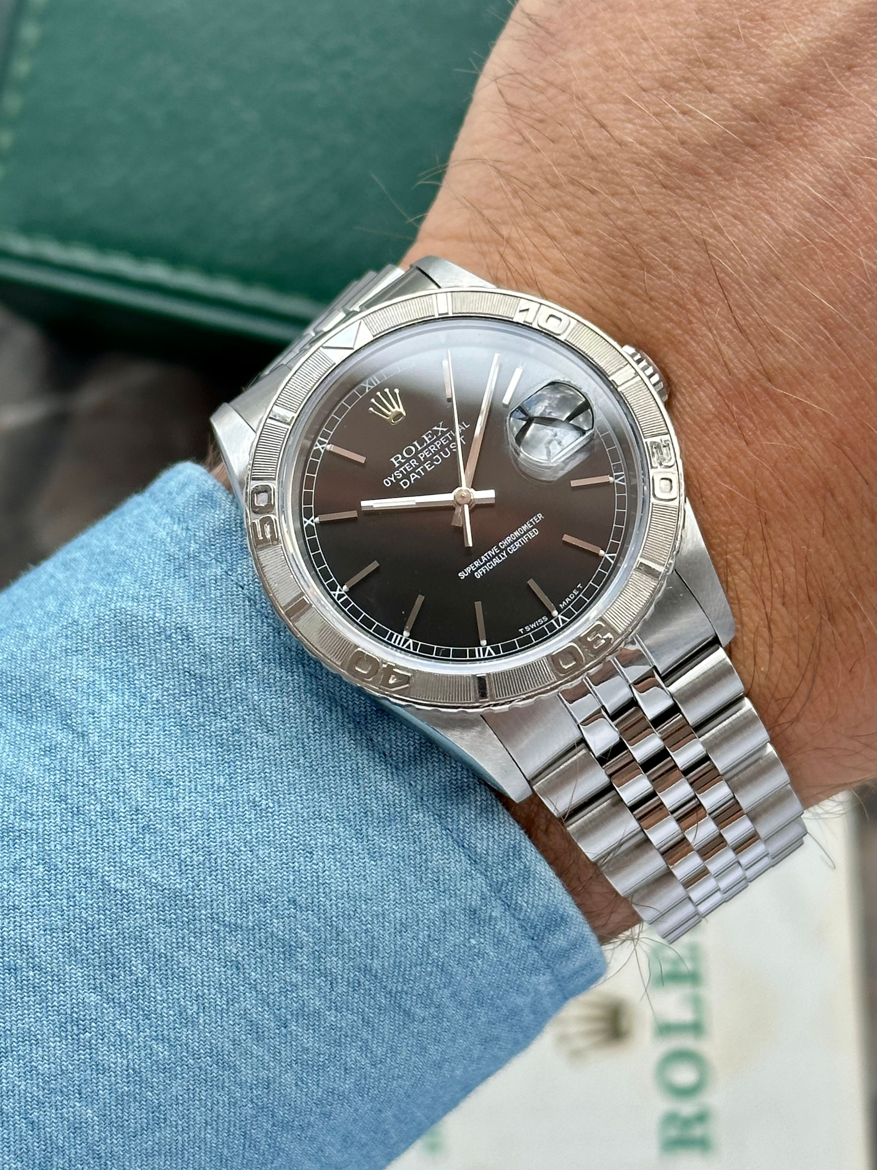 Rolex Datejust 16264 Black 1990 with original box and papers