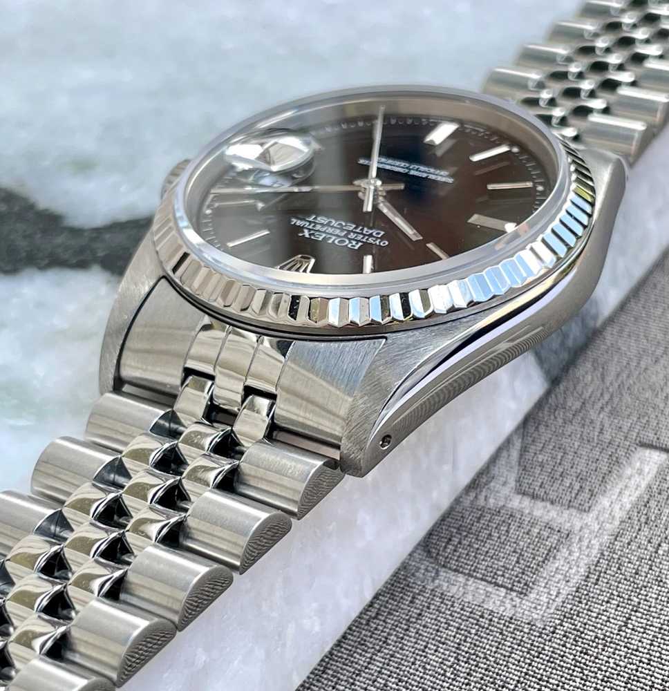 Detail image for Rolex Datejust 16234 Grey 1989 with original box 2