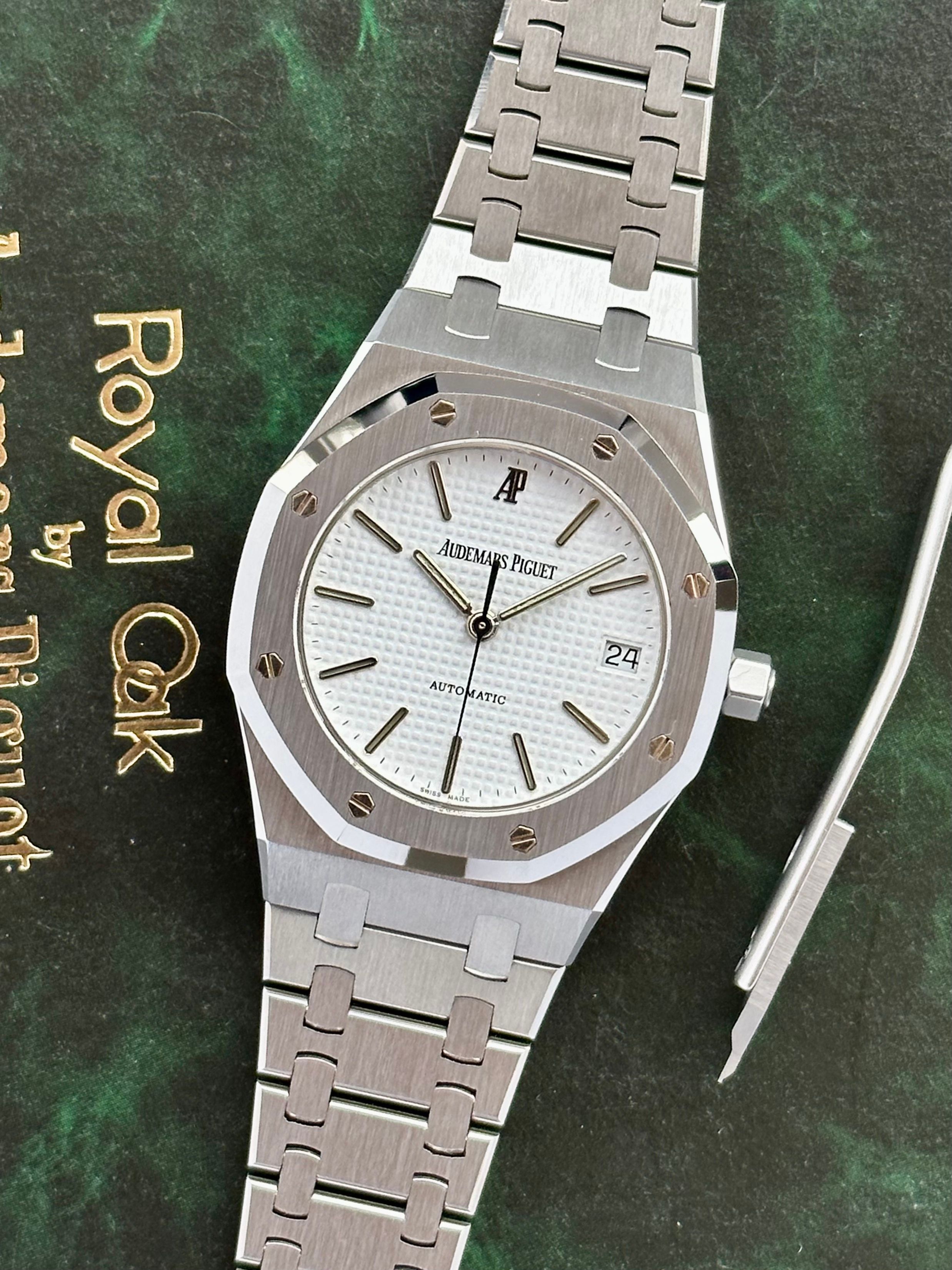 Audemars Piguet Royal Oak 14790ST White 1995 with original box and