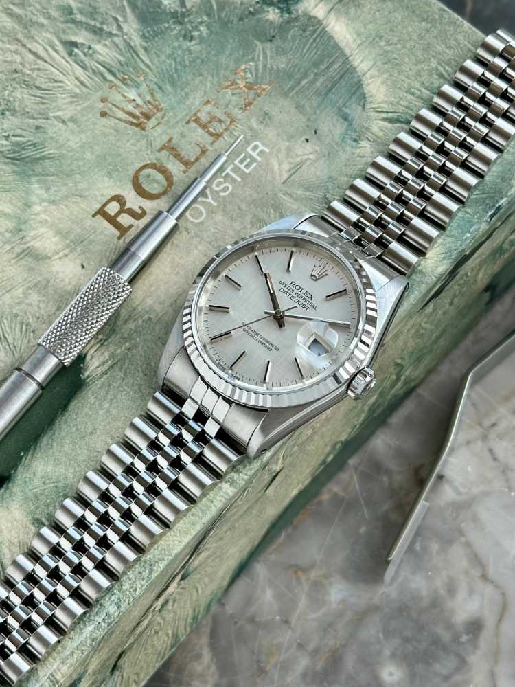 Image for Rolex Datejust "Linen" 16234 Silver Linen 1988 with original box and papers