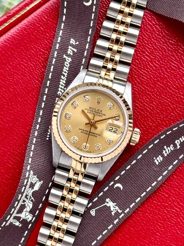 Featured image for Rolex Lady-Datejust "Diamond" 69173G Gold 1995 with original box and papers 2