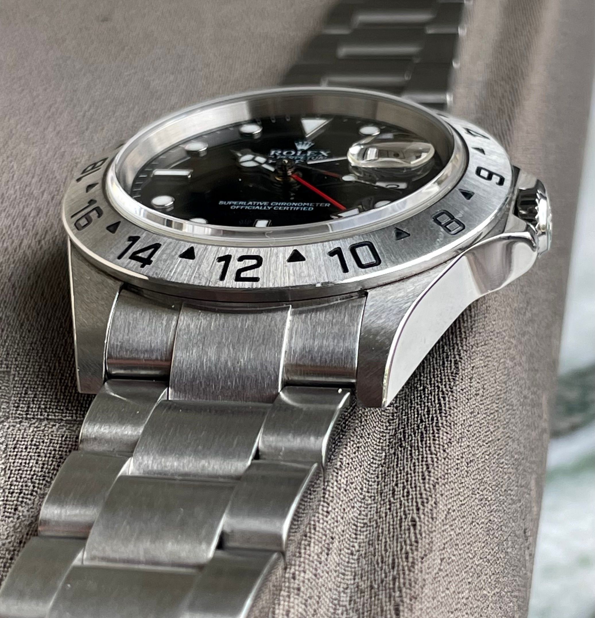 Rolex Explorer II 16570T Black 2004 with original box and papers