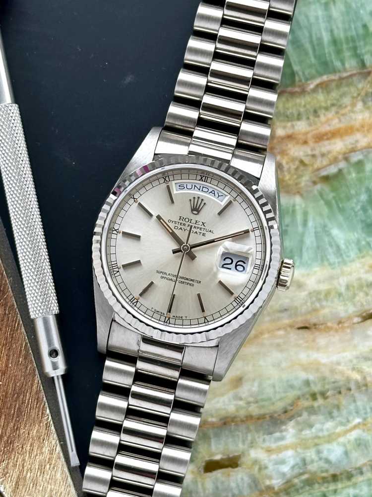 Featured image for Rolex Day-Date 18239 Silver 1995 2