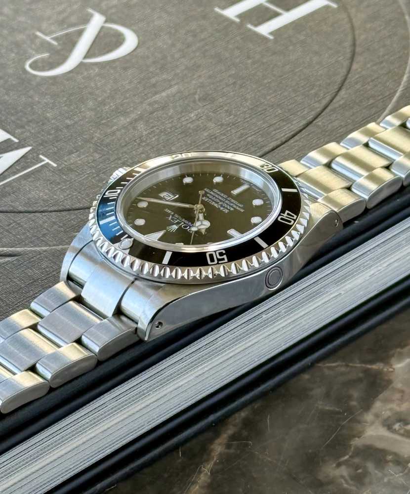 Image for Rolex Sea-Dweller 16600 Black 1999 with original box and papers 3