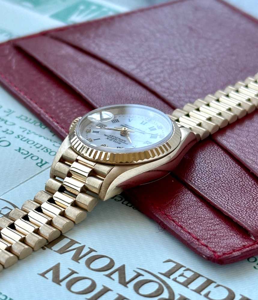 Detail image for Rolex Lady-Datejust "Diamond" 69178G White 1988 with original box and papers