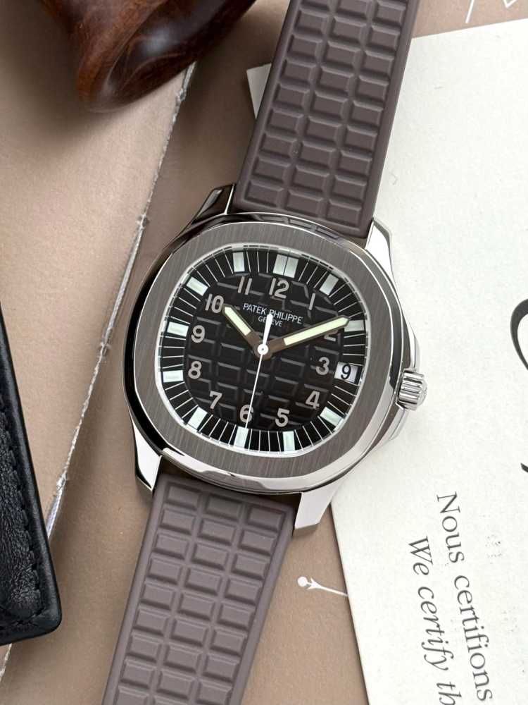 Featured image for Patek Philippe Aquanaut 5065 Black 2006 with original box and papers 2